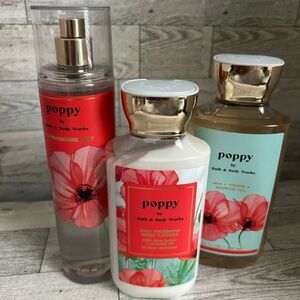 Bath & Body Works Red and White Body Wash Refreshing Cleanse